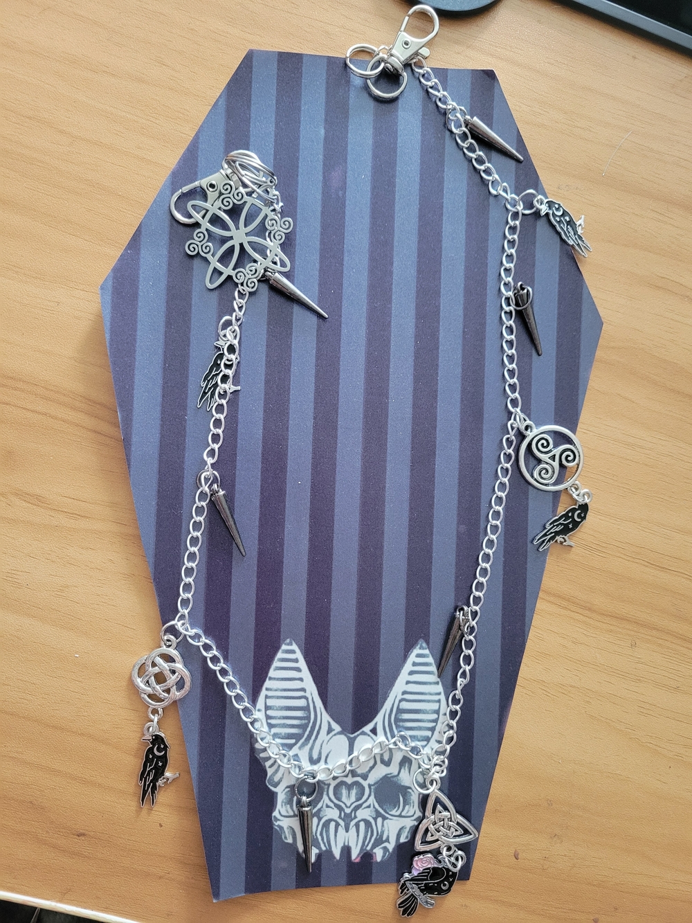 🖤NEW🖤 Silver Gothic Wallet  Charm Necklace with Black Accents